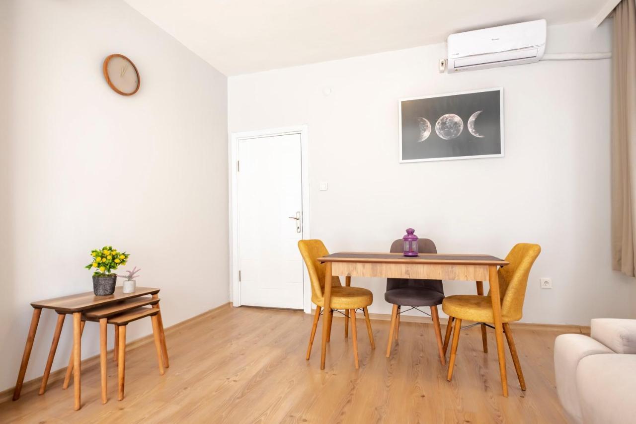 Lovely Flat Near Shore And Trendy Spots In Kadikoy Provincia di Provincia di Istanbul Esterno foto