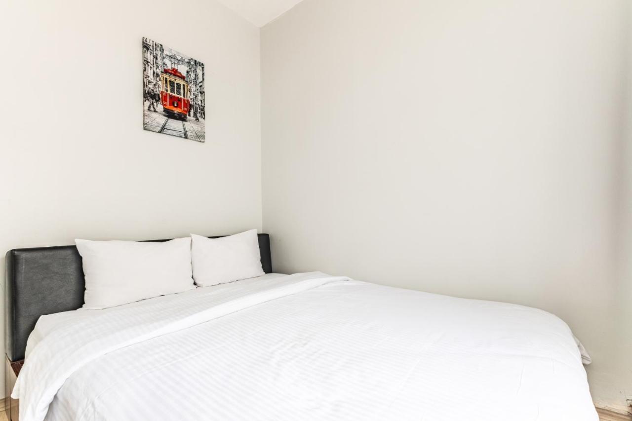 Lovely Flat Near Shore And Trendy Spots In Kadikoy Provincia di Provincia di Istanbul Esterno foto