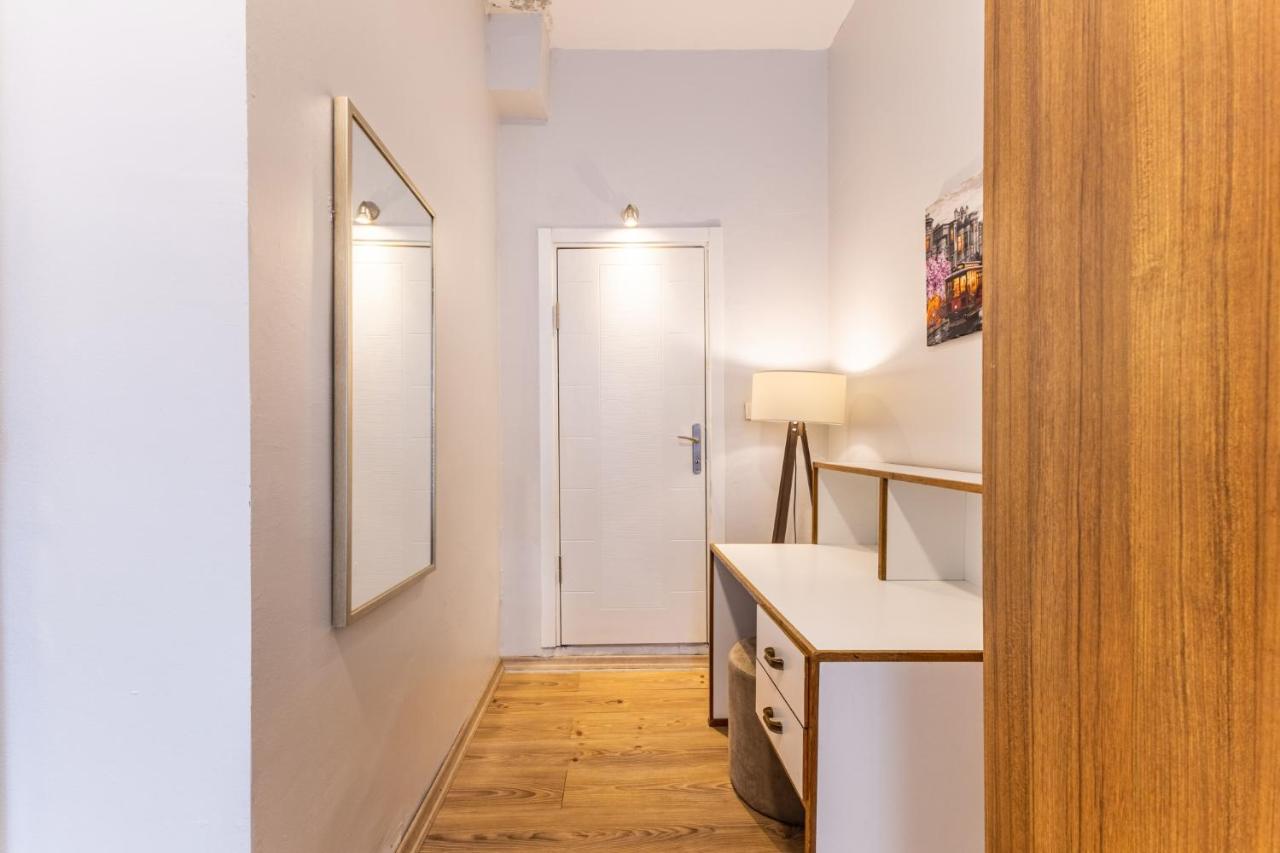 Lovely Flat Near Shore And Trendy Spots In Kadikoy Provincia di Provincia di Istanbul Esterno foto