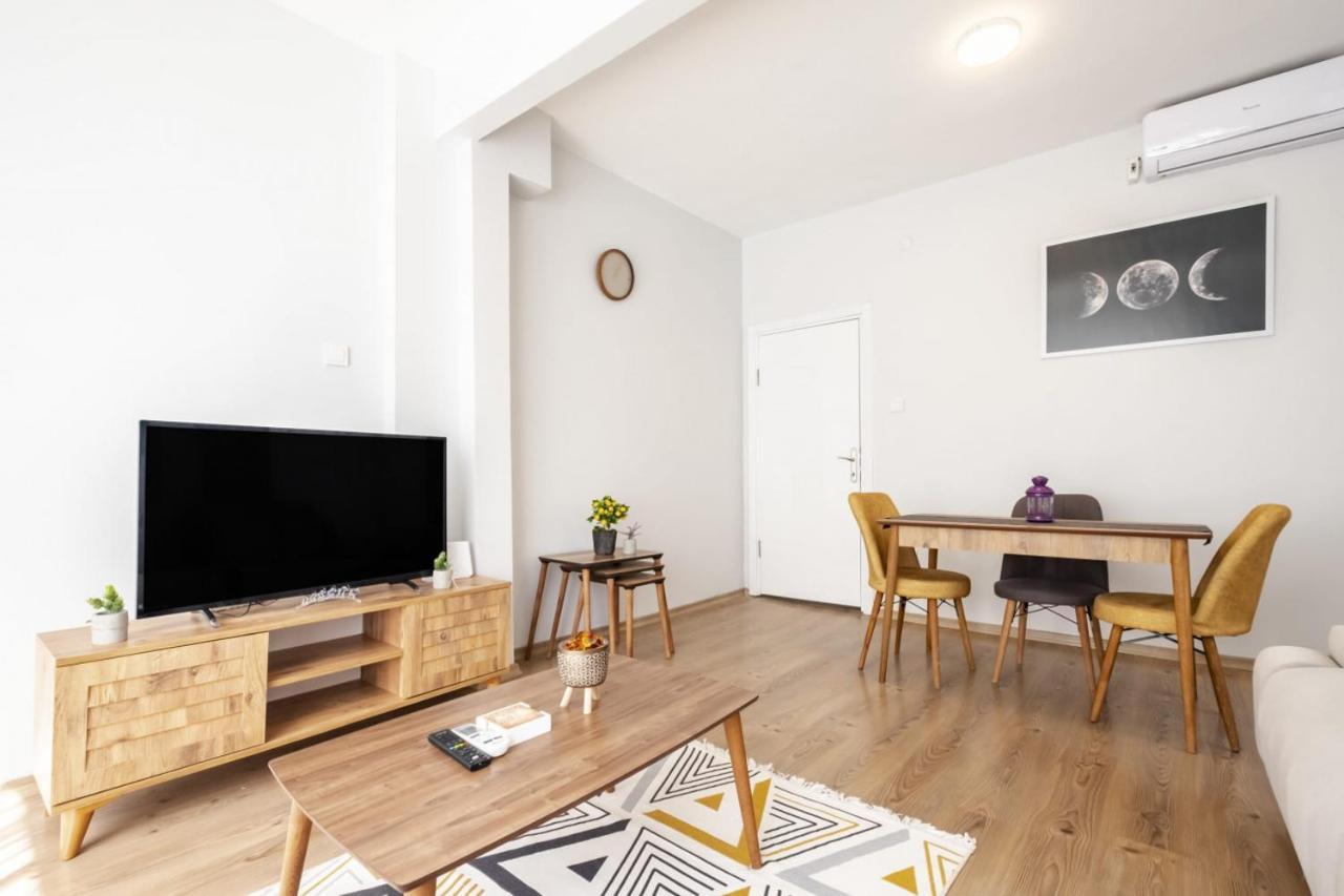 Lovely Flat Near Shore And Trendy Spots In Kadikoy Provincia di Provincia di Istanbul Esterno foto